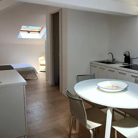 Apartamento Cv017 - Milano Marittima, Elegante Mansarda Con Aria Condizionata