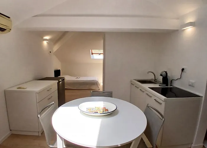 Cv017 - Milano Marittima, Elegante Mansarda Con Aria Condizionata *