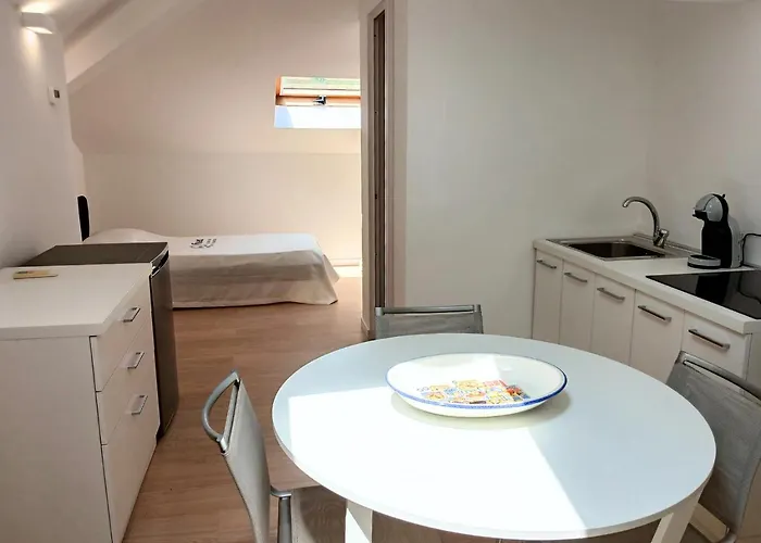 아파트 Cv017 - Milano Marittima, Elegante Mansarda Con Aria Condizionata