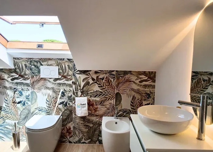 Lägenhet Cv017 - Milano Marittima, Elegante Mansarda Con Aria Condizionata *